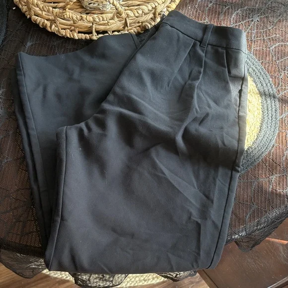 Curve Love A&F Sloane Tailored Wide Leg Pant - Picture 2 of 4